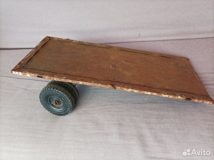 Полуприцеп прицеп шаланда ЗИЛ 130 СССР игрушка