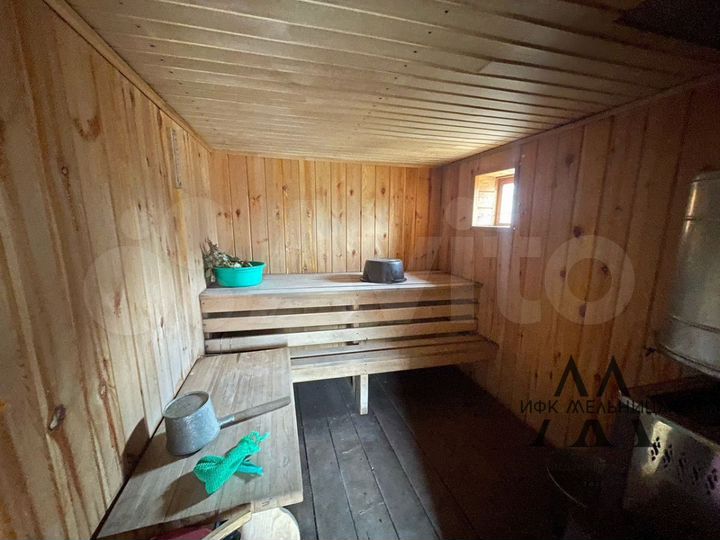 Дом 35 м² на участке 6 сот.
