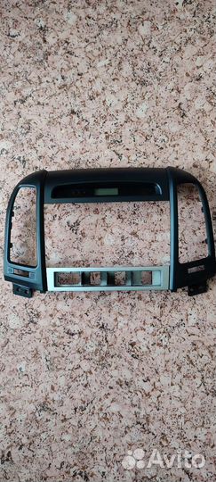 Рамка для магнитофона Хендай Санта Фе