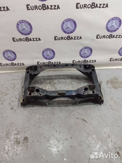 Передний подрамник Mercedes W210