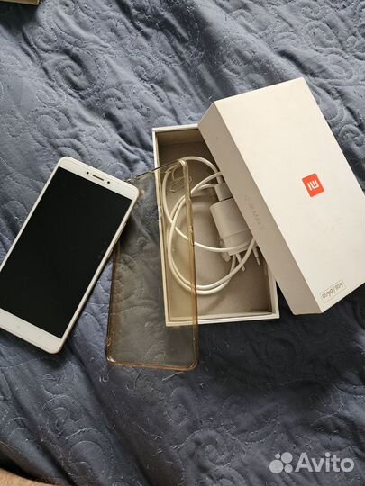 Xiaomi Mi Max 2, 4/64 ГБ