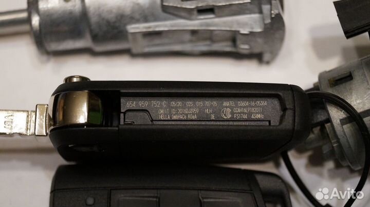 Комплект личинки ключи Шкода Рапид, Скала, Камик