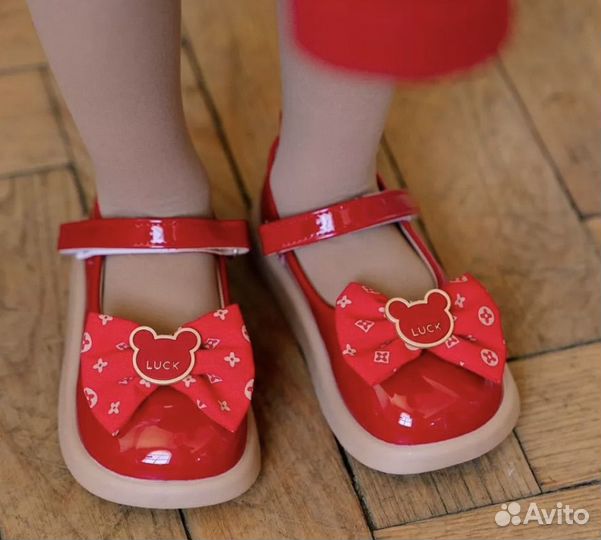 Нарядное платье