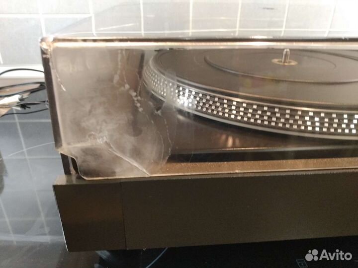 Проигрыватель винила Dual CS606