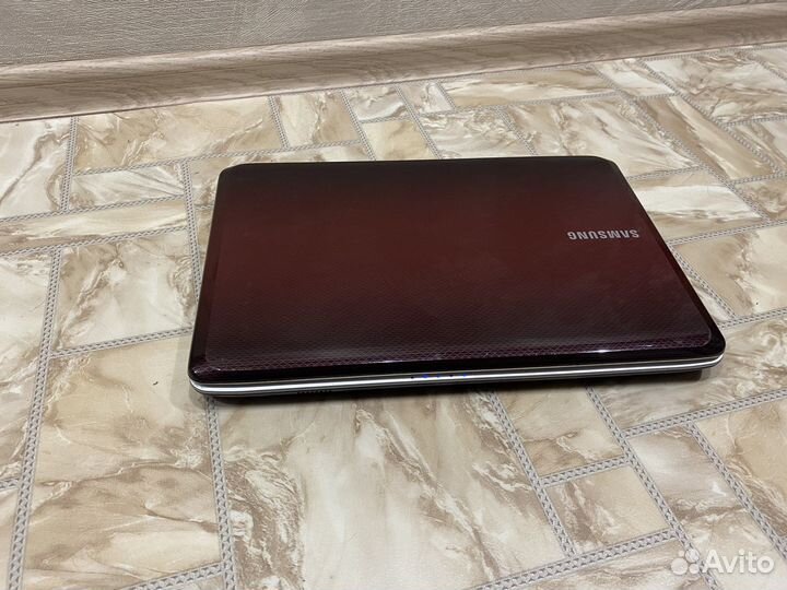 Ноутбук samsung r528