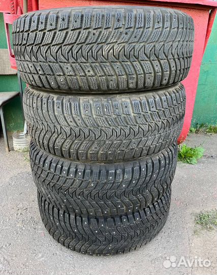 Michelin X-Ice North 3 215/55 R17 98T