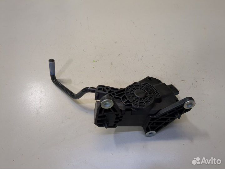 Педаль газа Toyota Camry XV70, 2019