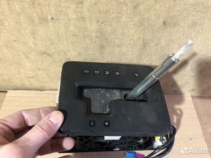 Селектор Volkswagen Touareg 7L6713203D3X1