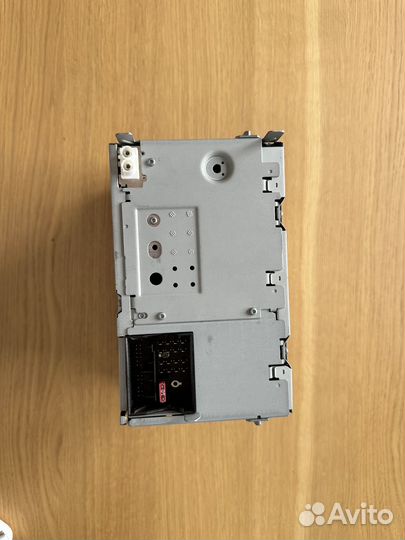 Оригинальная магнитола volkswagen tiguan