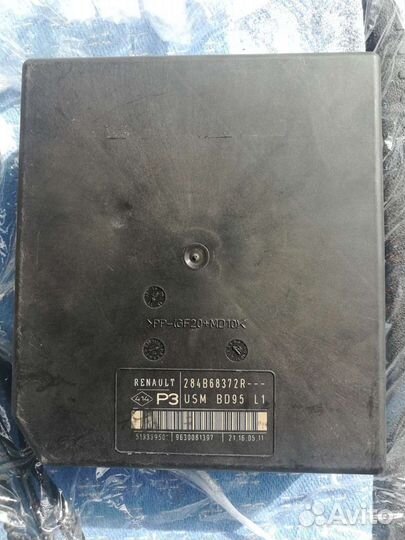 Блок предохранителей Renault Megane III