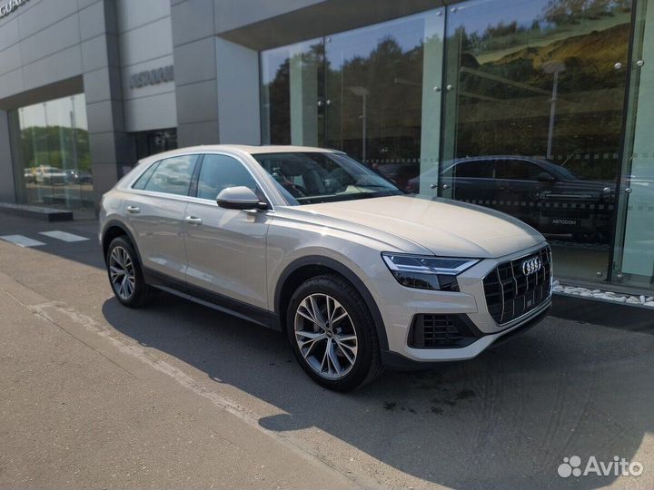 Audi Q8 3.0 AT, 2022