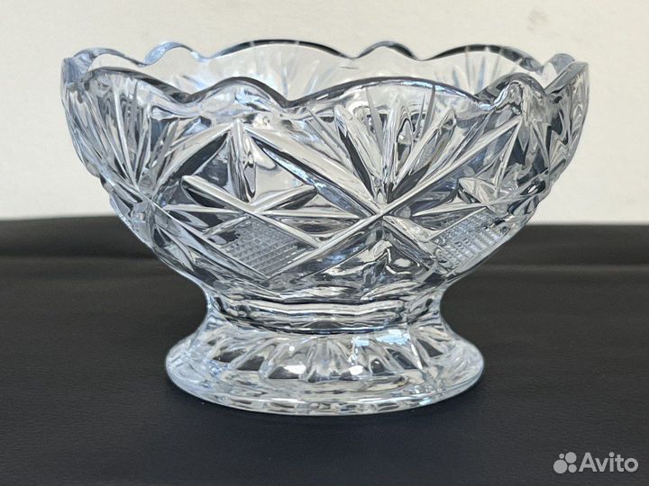 Салатник хрустальный малый 250 мл на ножке