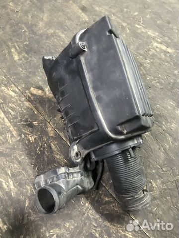 Корпус воздушного фильтра пассат Б6 2.0 FSI