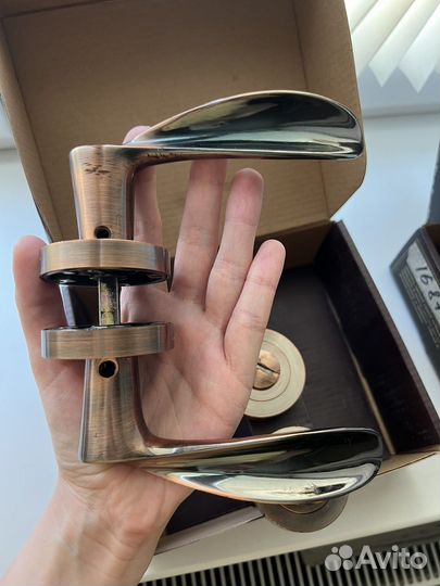 Дверные ручки межкомнатные