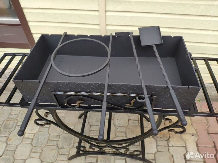 Мангал кованый на 10 шампуров