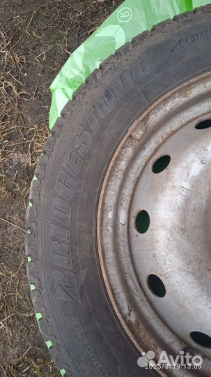 Bridgestone Ice Cruiser 7000 195/60 R15