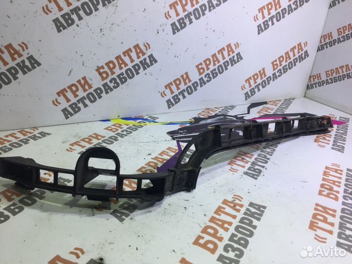 Опель Вектра Кронштейн бампера заднего