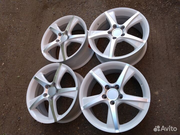 Новые литые диски R17 на Хонду