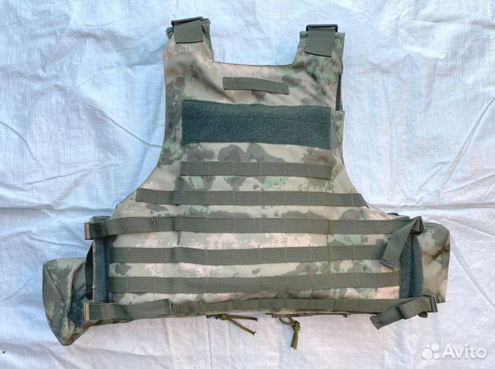 Бронежилет с плитами