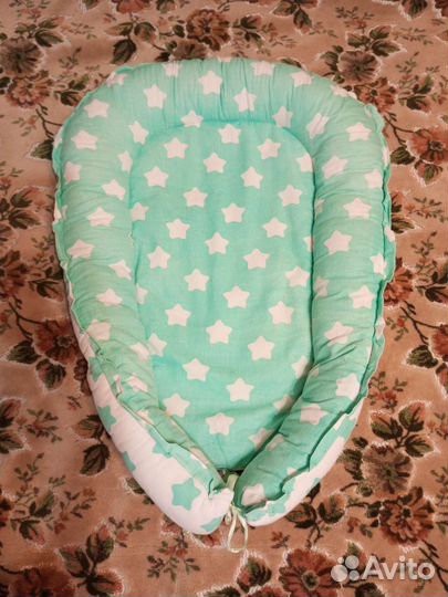 Кокон в кроватку, гнездо для новорожденных