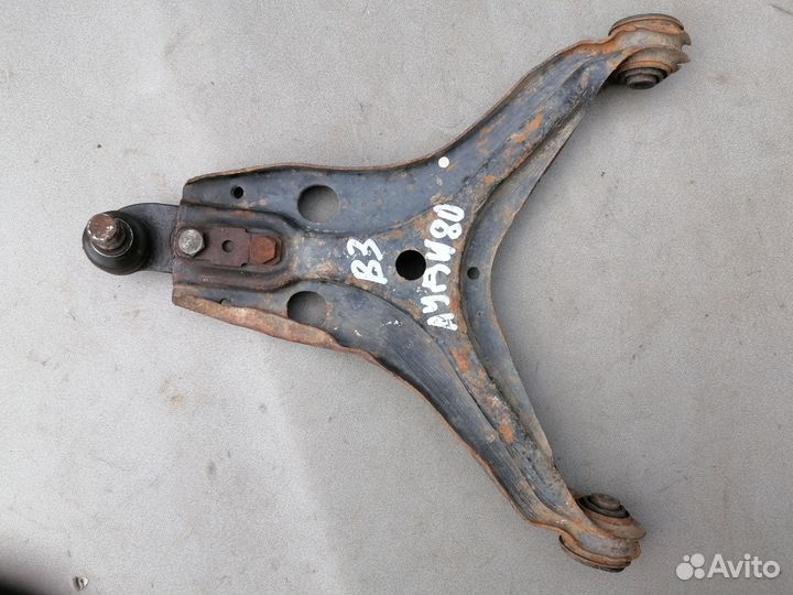 Рычаг подвески передний Audi 80 B3
