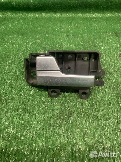 Ручка двери передней внутренняя левая Ford Focus