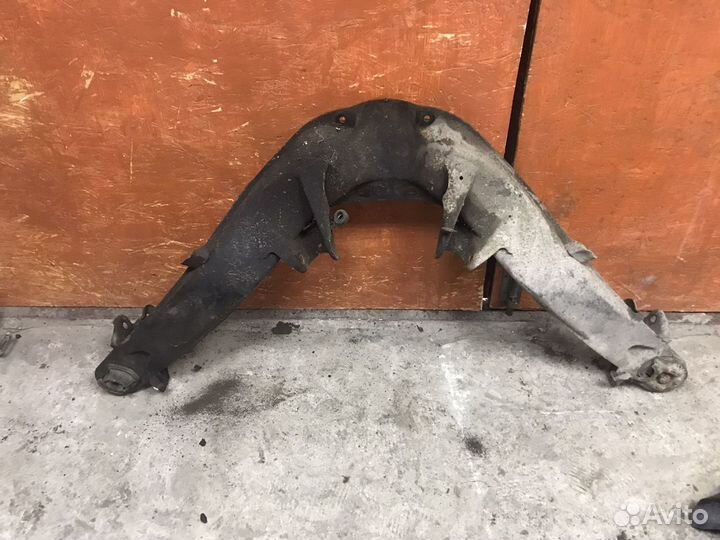 Задняя балка mercedes w123