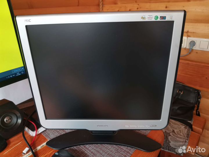 Монитор Philips 190c