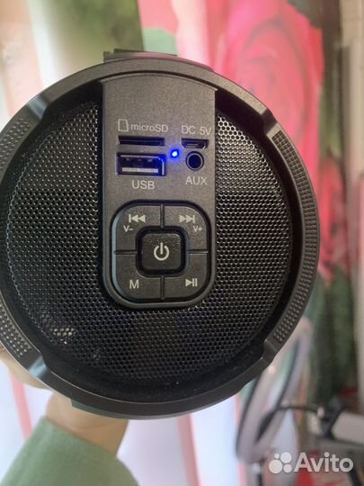 Беспроводная блютуз колонка