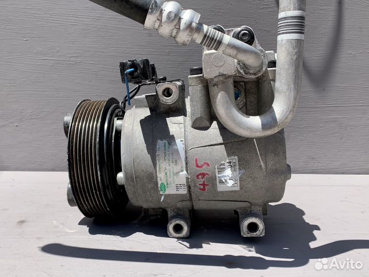 Компрессор кондиционера Hyundai Grand Starex H1