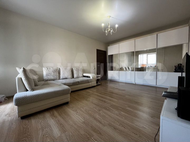 2-к. квартира, 67,8 м², 12/14 эт.