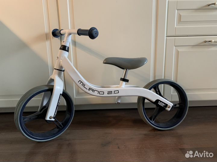 Беговел milano 2.0