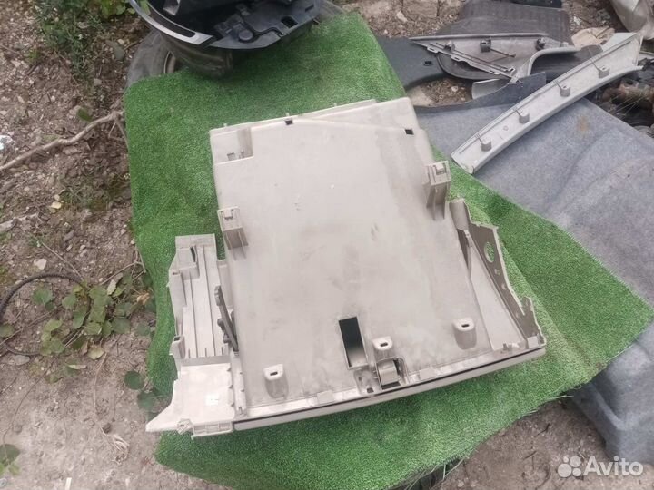 Бардачок Renault Scenic 2