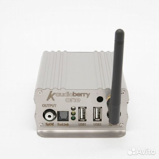 Цифровой плеер с оптикой для авто AudioBerry One