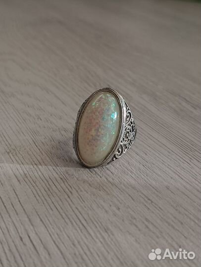Серебряное кольцо женское