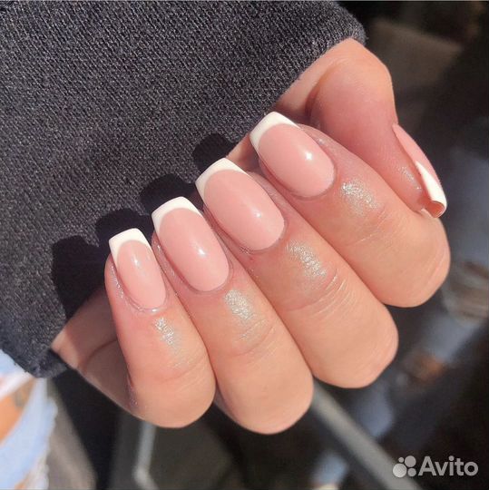 Нужно модел на манманикюр