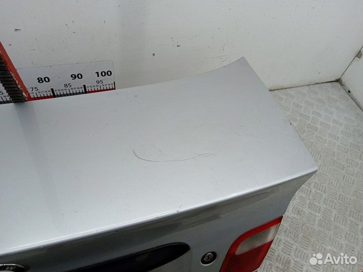 Крышка (дверь) багажника для BMW 3-Series (E46)