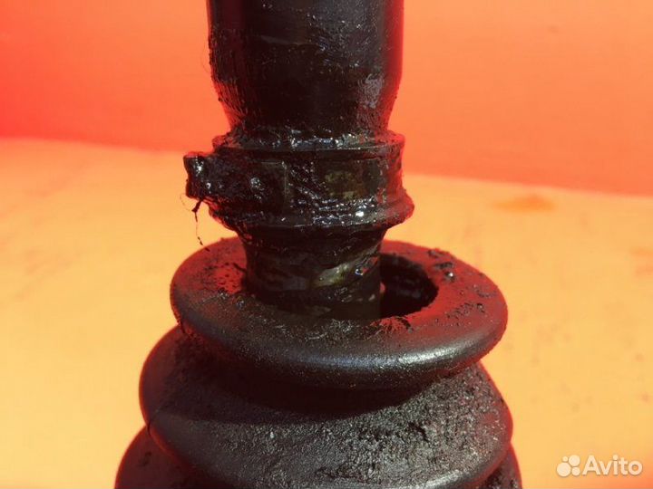 Привод передний Audi A4 B7 1.8 BFB 2006