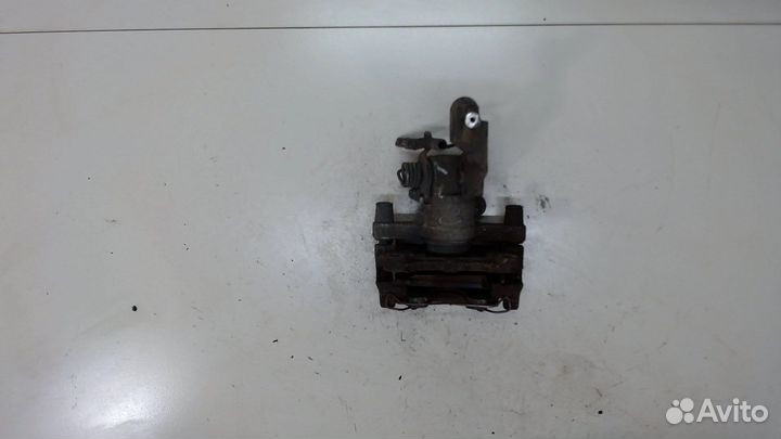 Суппорт Nissan Primera P12, 2002