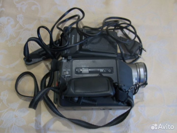 Цифровая видеокамера PanasonicNV-DS38Made in Japan