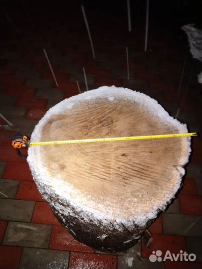 Слэб дерева и спилы