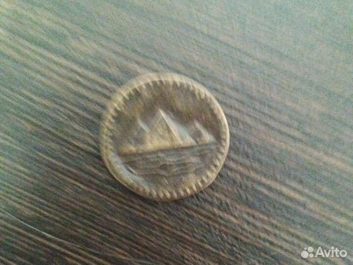 Монеты из магнита