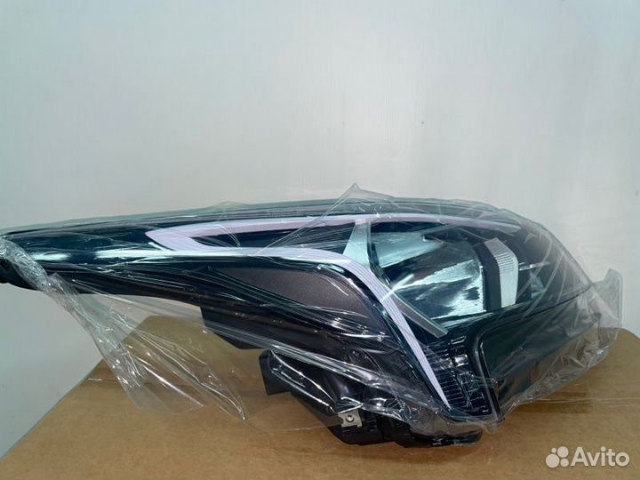 Фара передняя правая Kia Rio