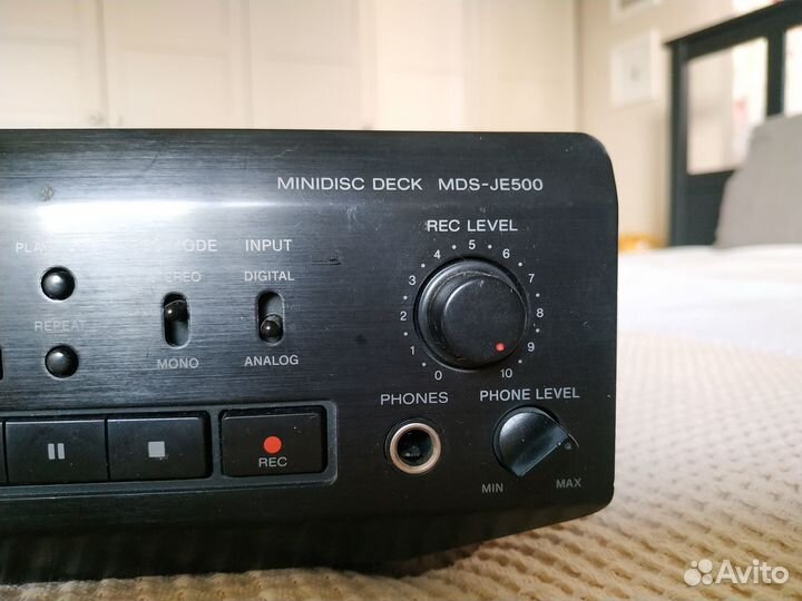 Minidisc проигрыватель Sony MDS-JE500