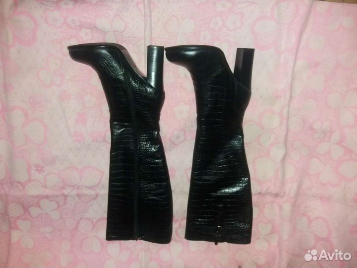 Сапоги cover новые