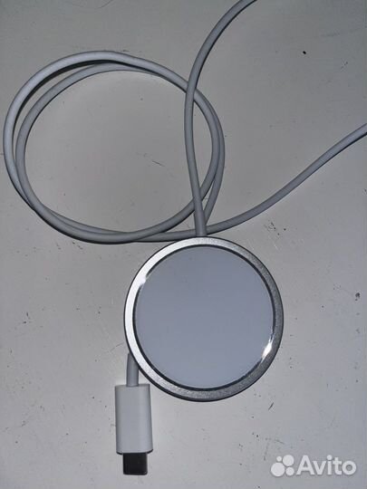 Магнитная зарядка для iPhone