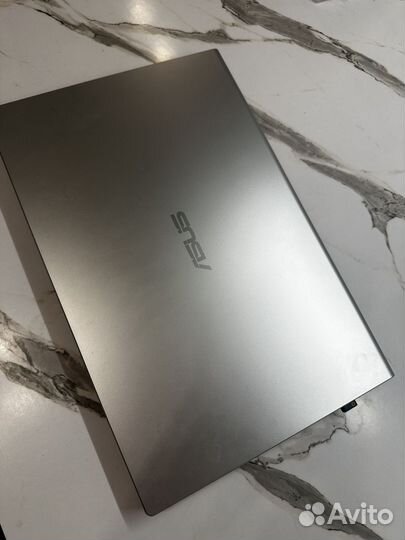 Ноутбук Asus