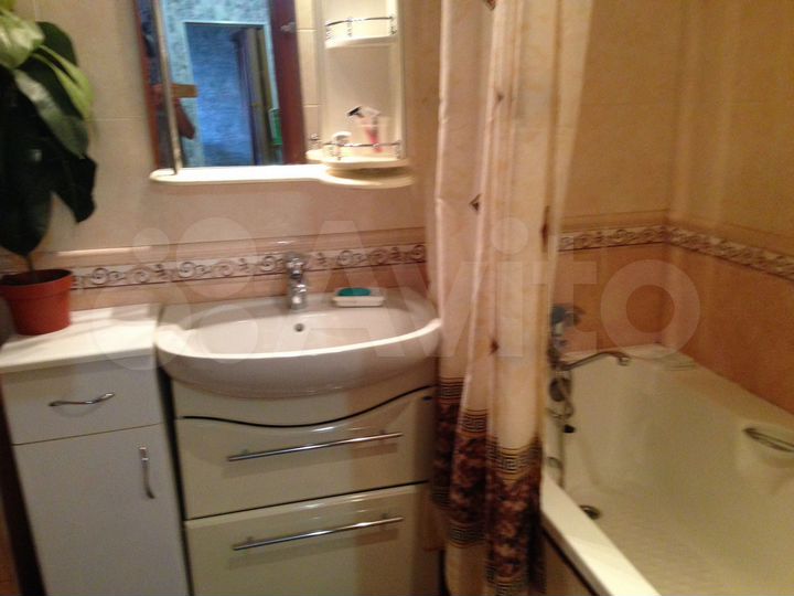 2-к. квартира, 55 м², 7/9 эт.
