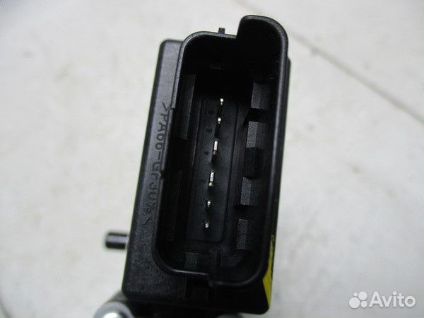 Моторчик стеклоподъемника задний правый Kia Optima 4 JF