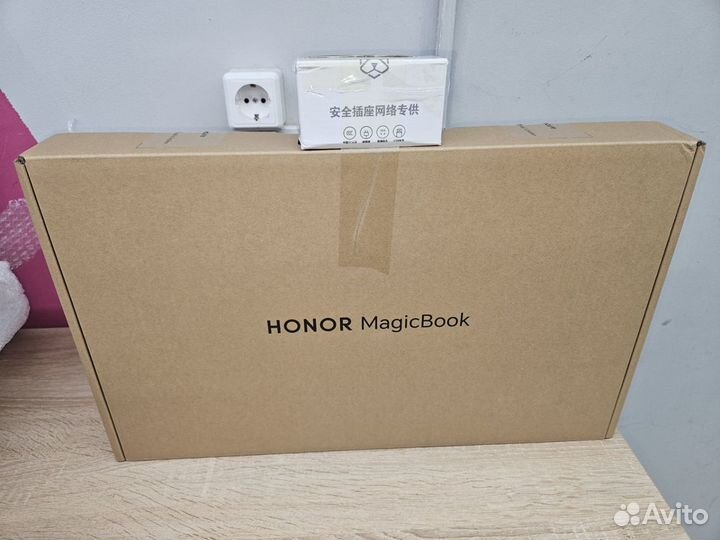 Honor MagicBook X16 Pro Plus 2024 R7-8845HS